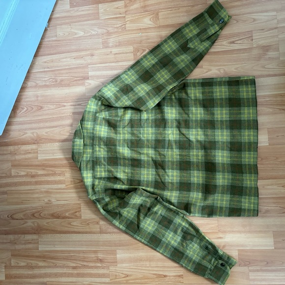 PENDELTON wool button up - Picture 3 of 3